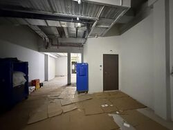North Bridge Road (D7), Retail #576583481